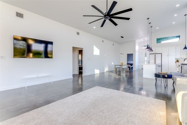 245 Lake House, Bridgeport, TX 76426