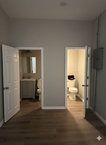 2543 W Division Street, Chicago, IL 60622