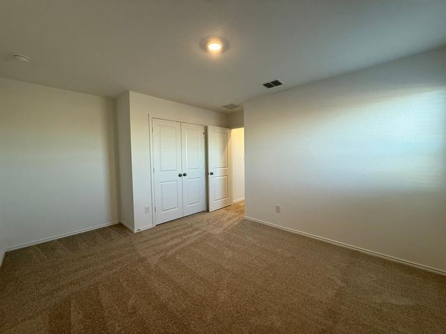 561 Sormonne LOOP, Kyle, TX 78640