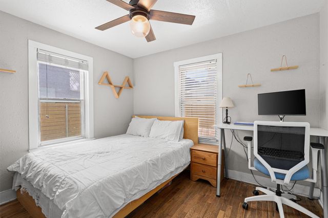 2609 Willow ST 1, Austin, TX 78702