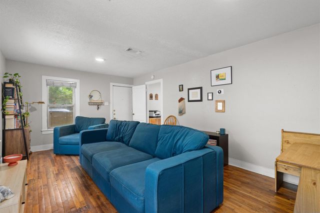 2609 Willow ST 1, Austin, TX 78702