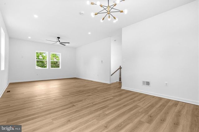6105-A KOLB ST, Fairmount Heights, MD 20743