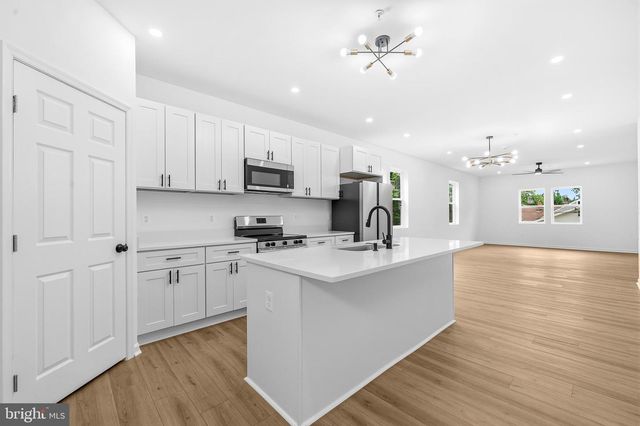 6105-A KOLB ST, Fairmount Heights, MD 20743