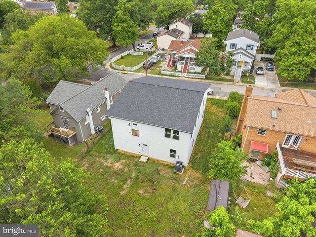 6105-A KOLB ST, Fairmount Heights, MD 20743