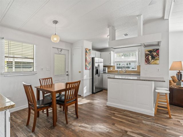 1619 W SCHWARTZ BOULEVARD, The Villages, FL 32159