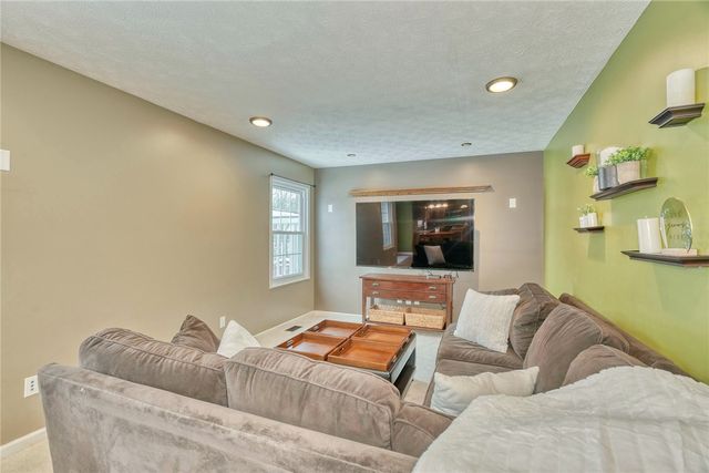 3358 Heather Brook Lane, Walworth, NY 14502