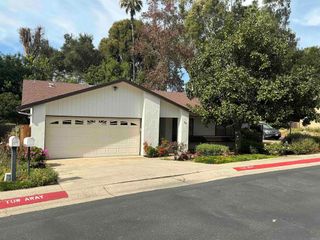 956 Woodcreek Road, Fallbrook, CA 92028