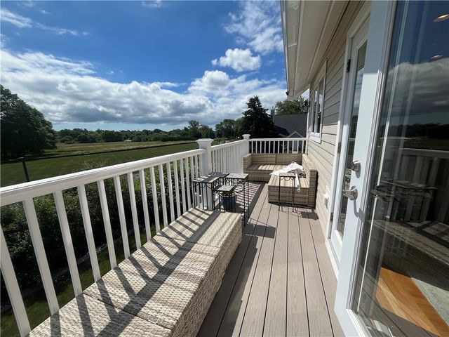 307 Corey Lane, Middletown, RI 02842