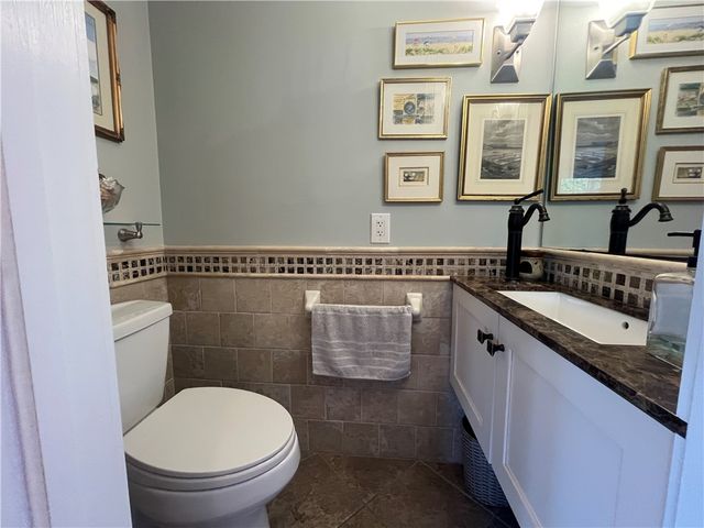 307 Corey Lane, Middletown, RI 02842
