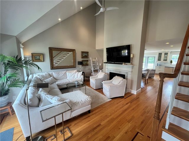 307 Corey Lane, Middletown, RI 02842