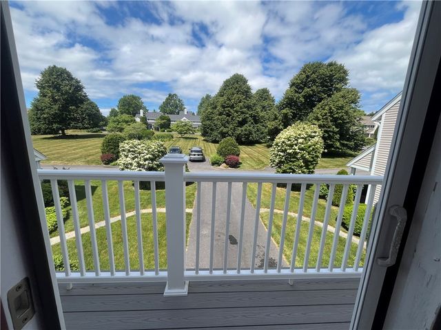 307 Corey Lane, Middletown, RI 02842