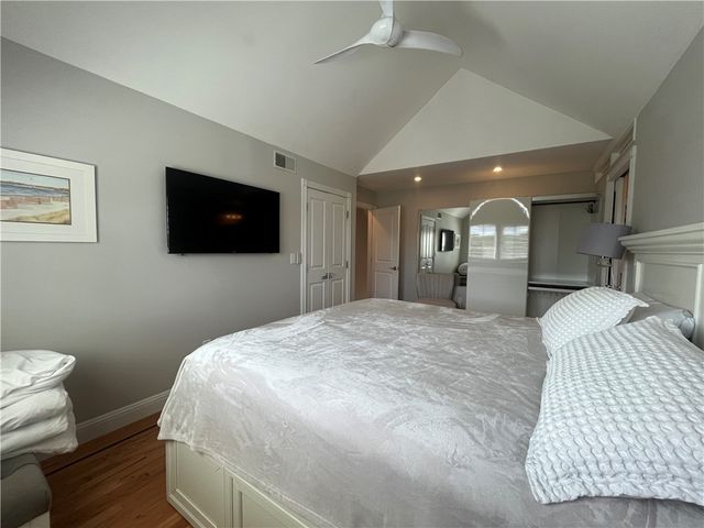 307 Corey Lane, Middletown, RI 02842