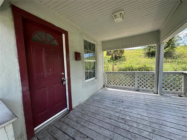 7608 N HUNTLEY AVENUE, Tampa, FL 33604