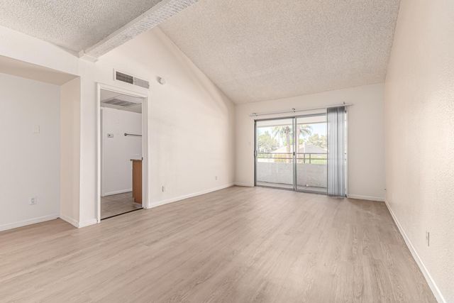 7350 N Via Paseo Del Sur Q205, Scottsdale, AZ 85258