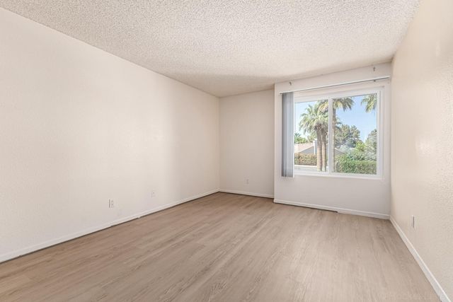 7350 N Via Paseo Del Sur Q205, Scottsdale, AZ 85258