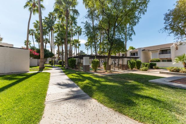 7350 N Via Paseo Del Sur Q205, Scottsdale, AZ 85258