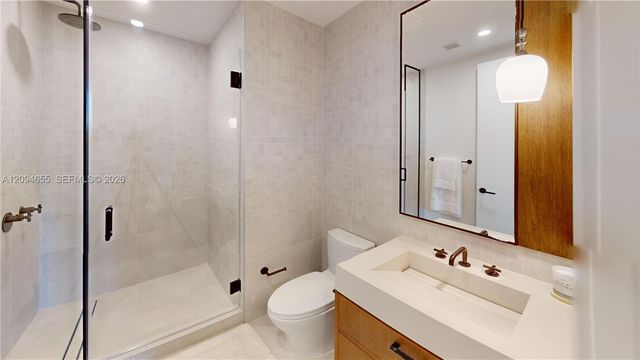 2200 Brickell Avenue 407, Miami, FL 33129