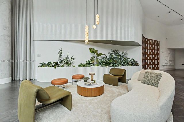 2200 Brickell Avenue 407, Miami, FL 33129