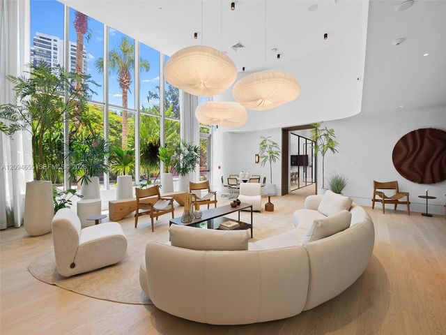 2200 Brickell Avenue 407, Miami, FL 33129