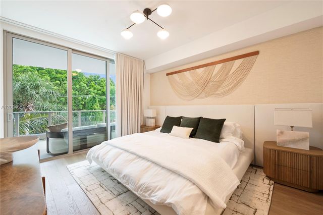 2200 Brickell Avenue 407, Miami, FL 33129