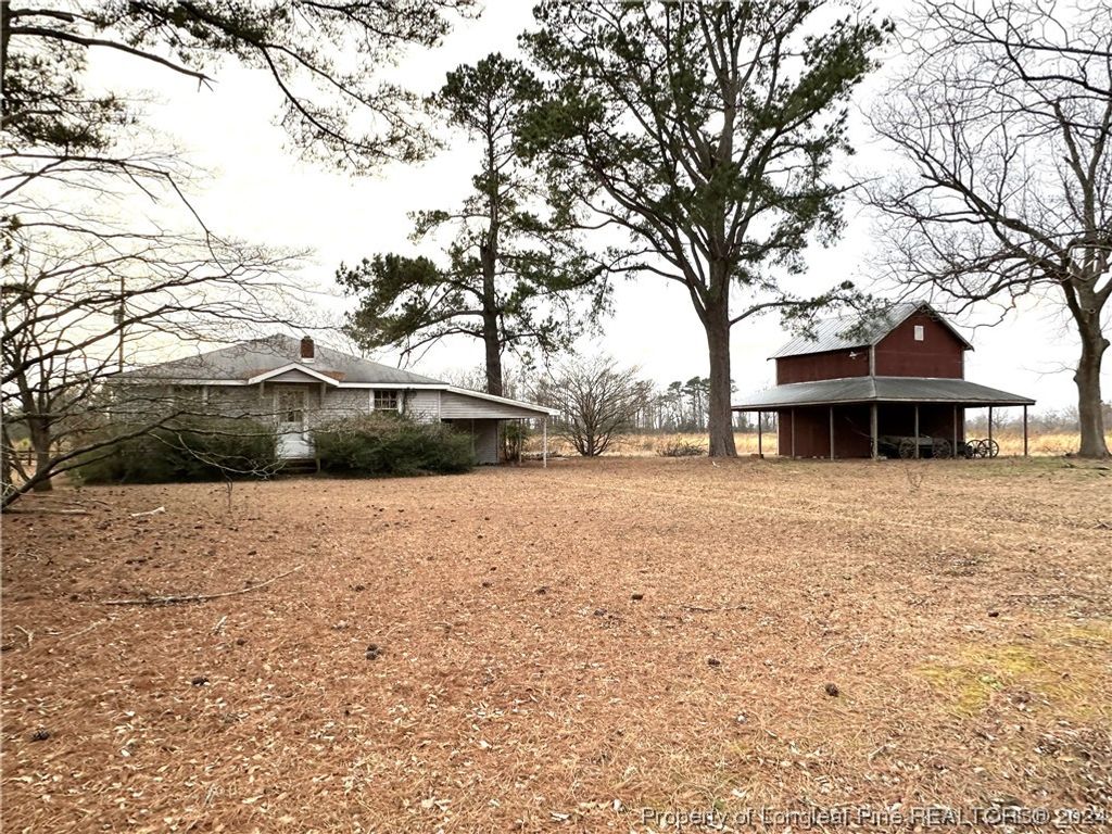 209 Bear Lane, Lumberton, NC 28360 — exterior