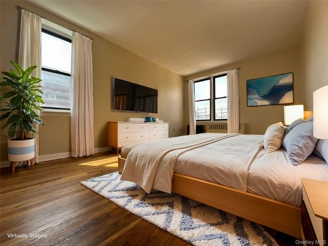 2534 Crescent Street 6E, Astoria, NY 11102