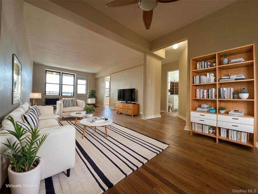 2534 Crescent Street 6E, Astoria, NY 11102