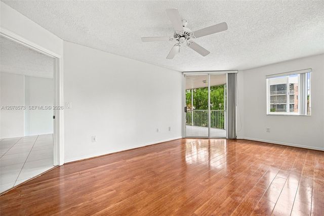 7647 Granville Drive 212, Tamarac, FL 33321