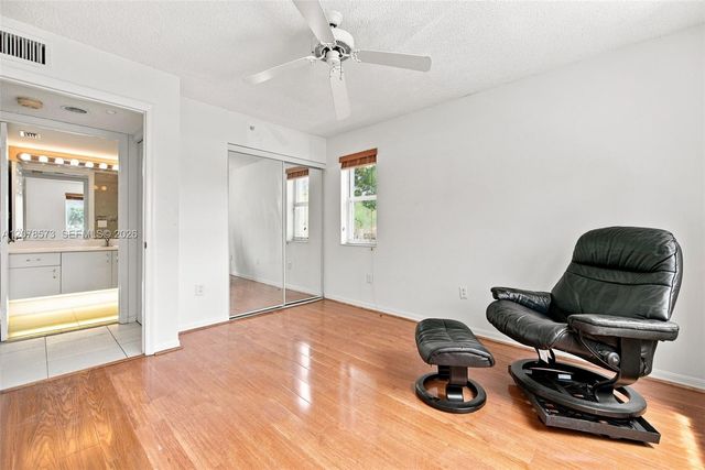 7647 Granville Drive 212, Tamarac, FL 33321