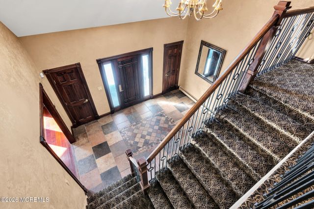 22 Hickory Lane, Freehold, NJ 07728