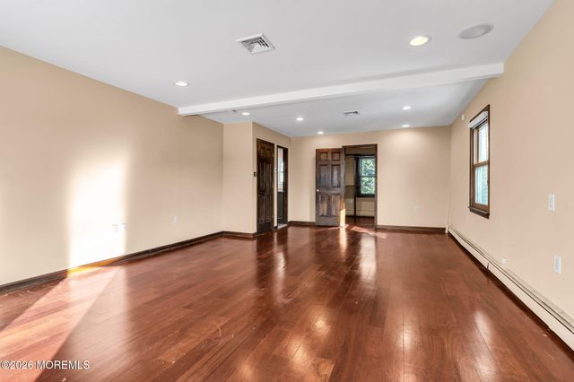 22 Hickory Lane, Freehold, NJ 07728