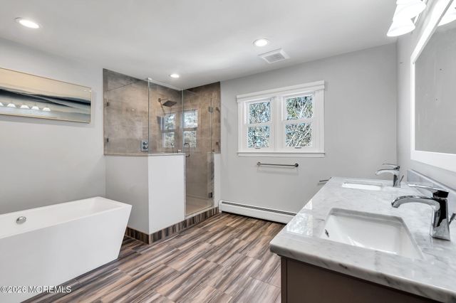 22 Hickory Lane, Freehold, NJ 07728