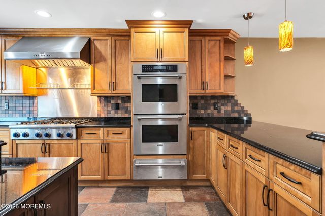 22 Hickory Lane, Freehold, NJ 07728