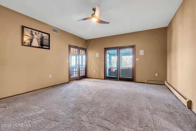 22 Hickory Lane, Freehold, NJ 07728