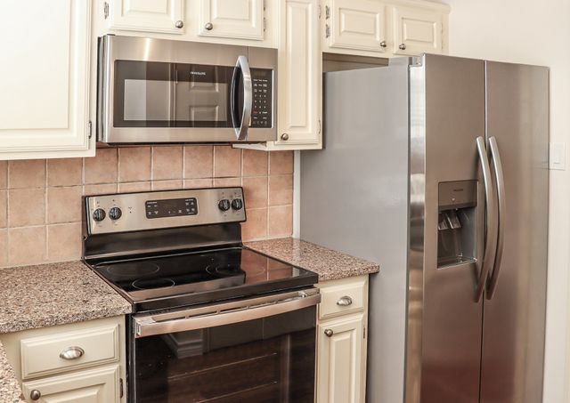 5565 Preston Oaks Road 120, Dallas, TX 75254