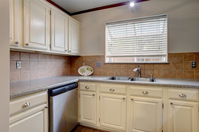 5565 Preston Oaks Road 120, Dallas, TX 75254