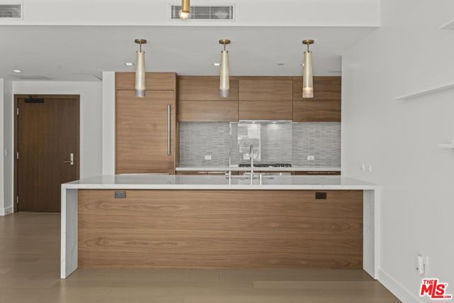888 W E Street 202, San Diego, CA 92101