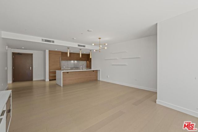 888 W E Street 202, San Diego, CA 92101