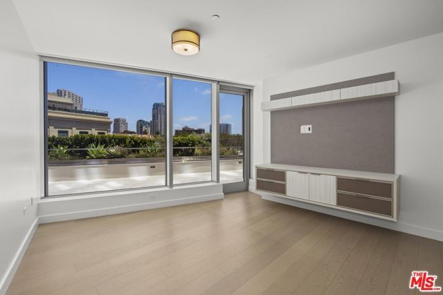 888 W E Street 202, San Diego, CA 92101