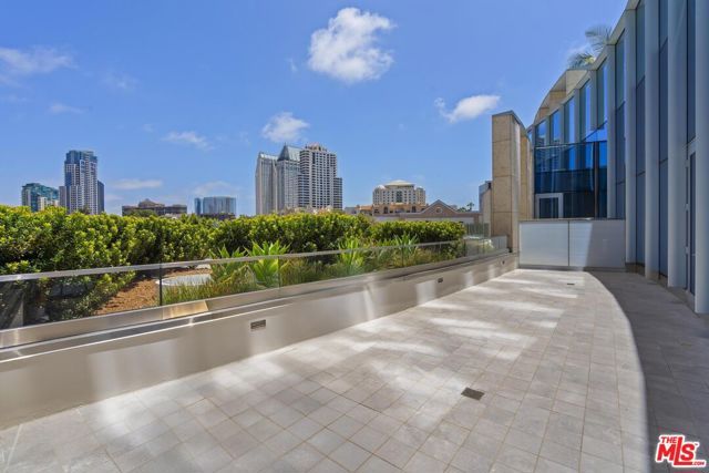 888 W E Street 202, San Diego, CA 92101