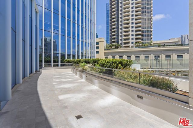 888 W E Street 202, San Diego, CA 92101