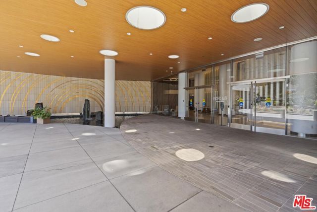 888 W E Street 202, San Diego, CA 92101