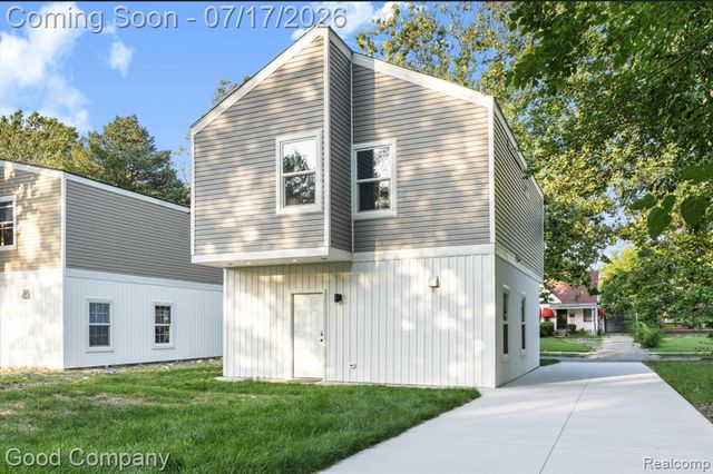 7541 Clayburn Street, Detroit, MI 48228