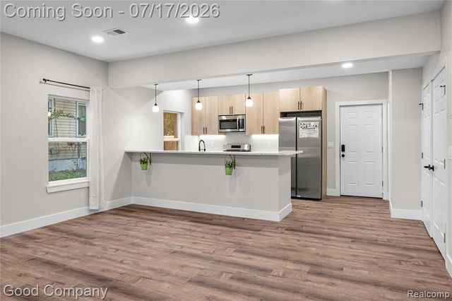 7541 Clayburn Street, Detroit, MI 48228