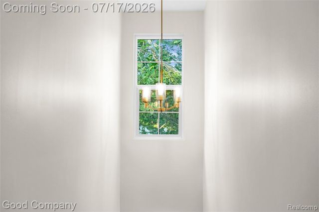 7541 Clayburn Street, Detroit, MI 48228