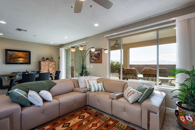 1600 Willow Canyon Trail NW, Albuquerque, NM 87120