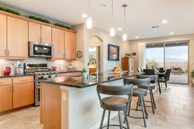 1600 Willow Canyon Trail NW, Albuquerque, NM 87120