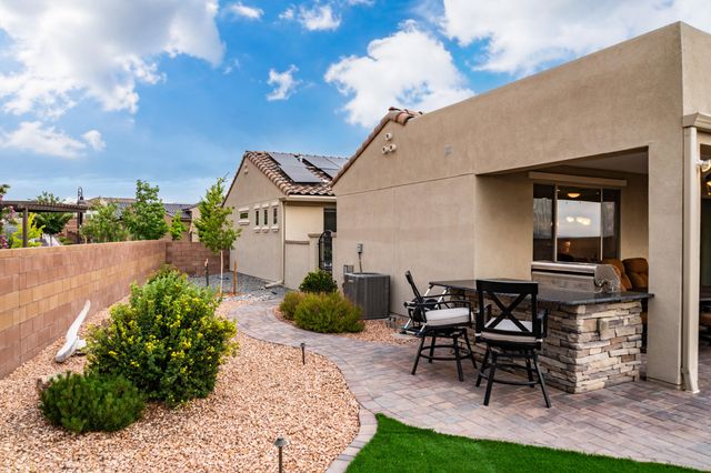 1600 Willow Canyon Trail NW, Albuquerque, NM 87120