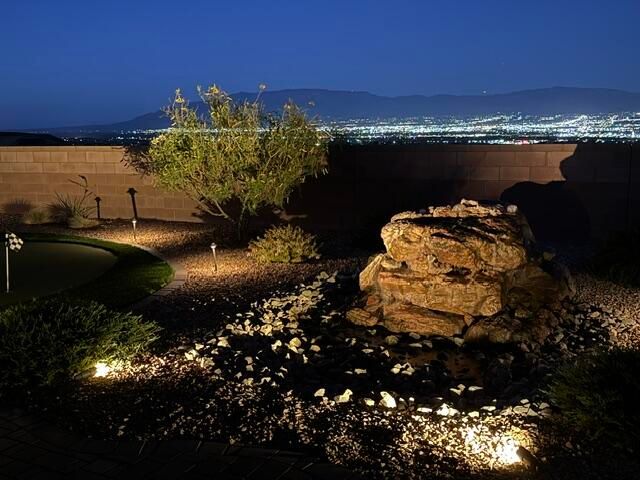 1600 Willow Canyon Trail NW, Albuquerque, NM 87120
