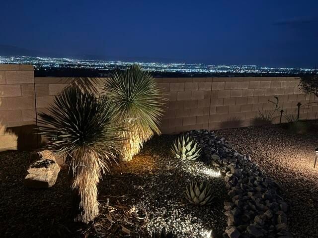 1600 Willow Canyon Trail NW, Albuquerque, NM 87120